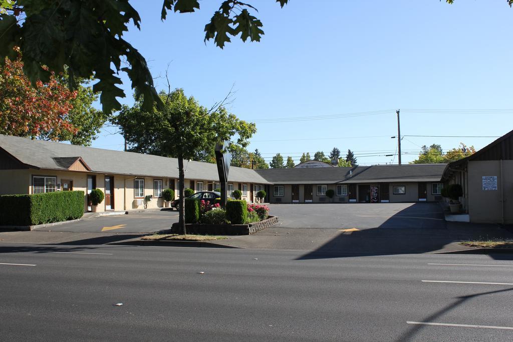 Nite Inn Motel Eugene Exterior photo