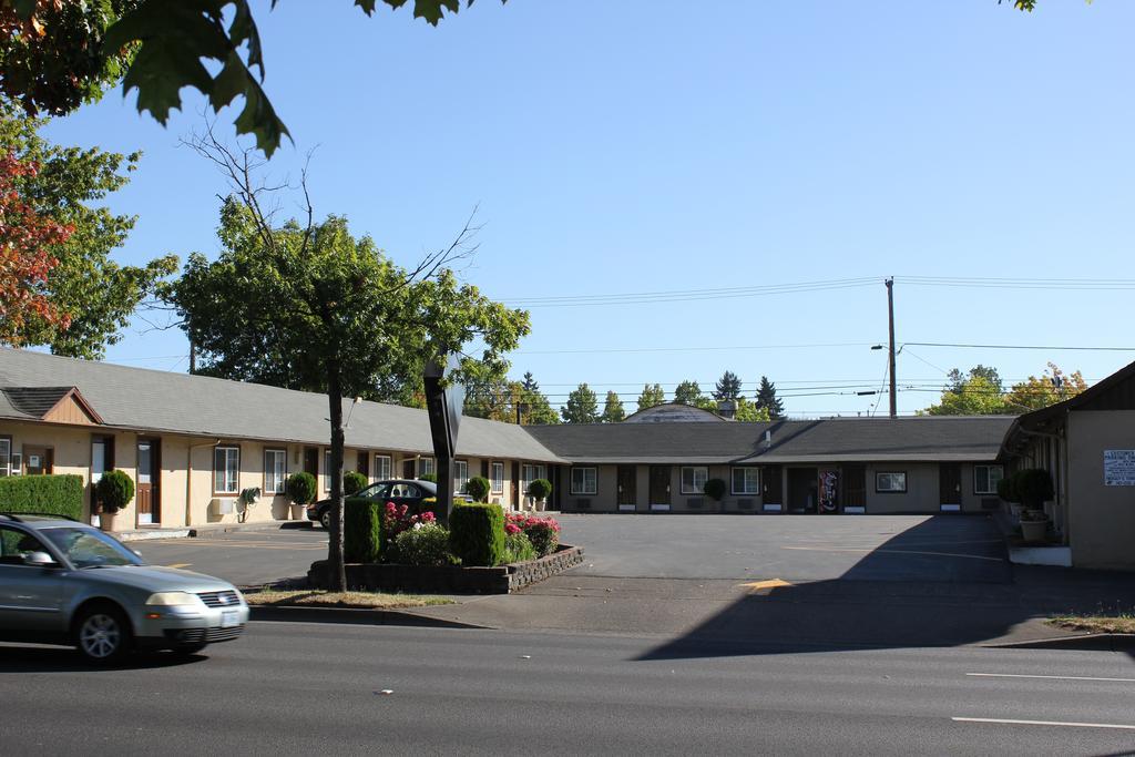 Nite Inn Motel Eugene Exterior photo